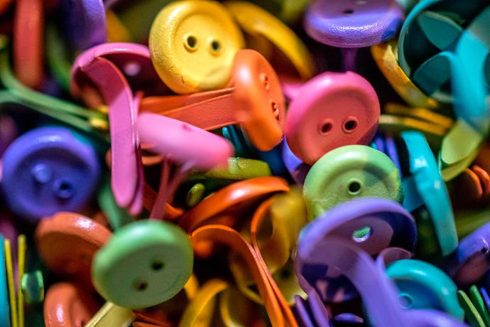 multi colored plastic clothes pin